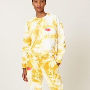Clare V Lips Sweatshirt in Marigold Cloud Tie Dye Size M